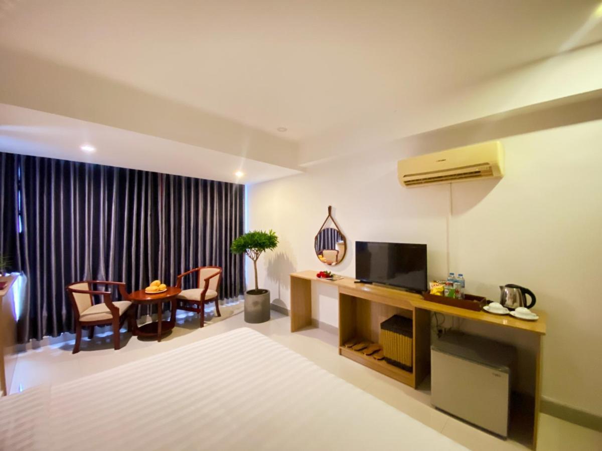 Olwen Hotel Nha Trang Esterno foto
