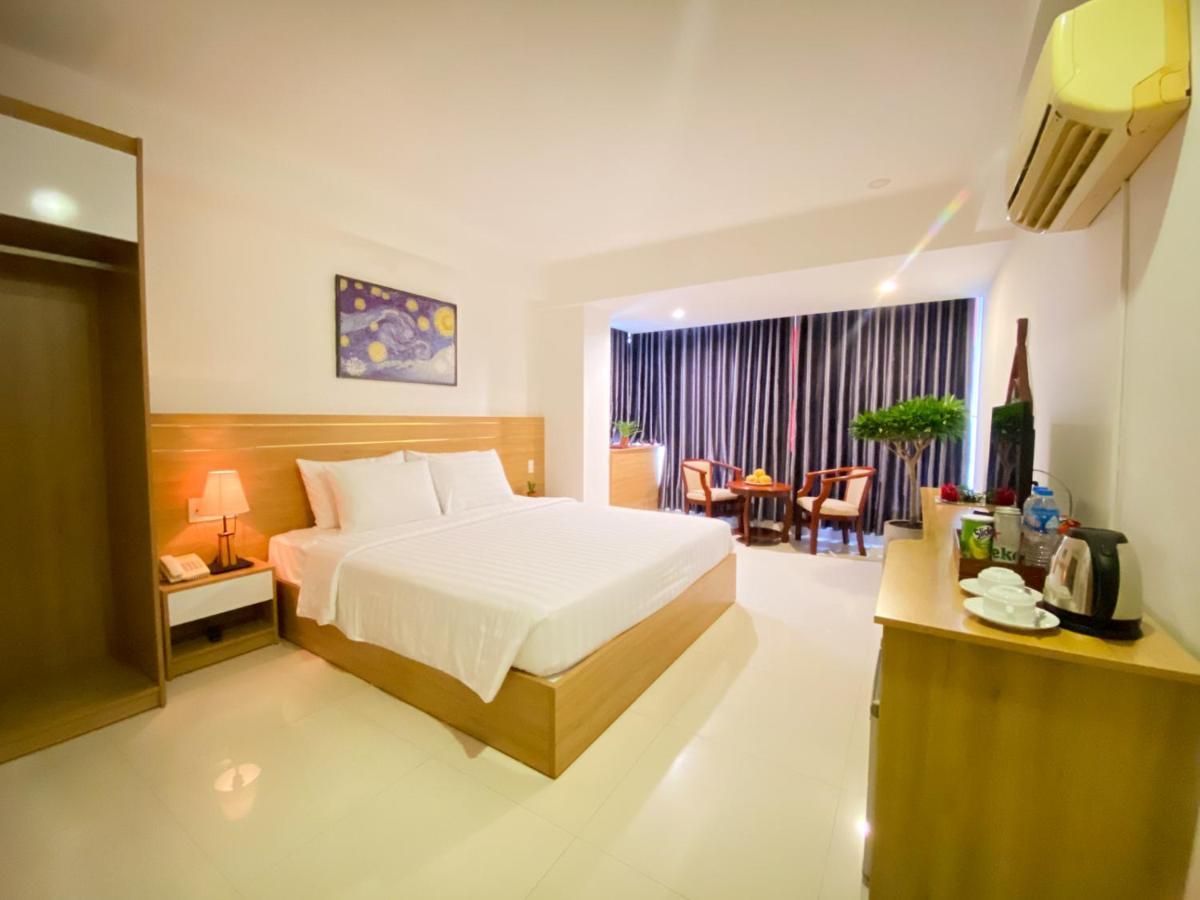 Olwen Hotel Nha Trang Esterno foto