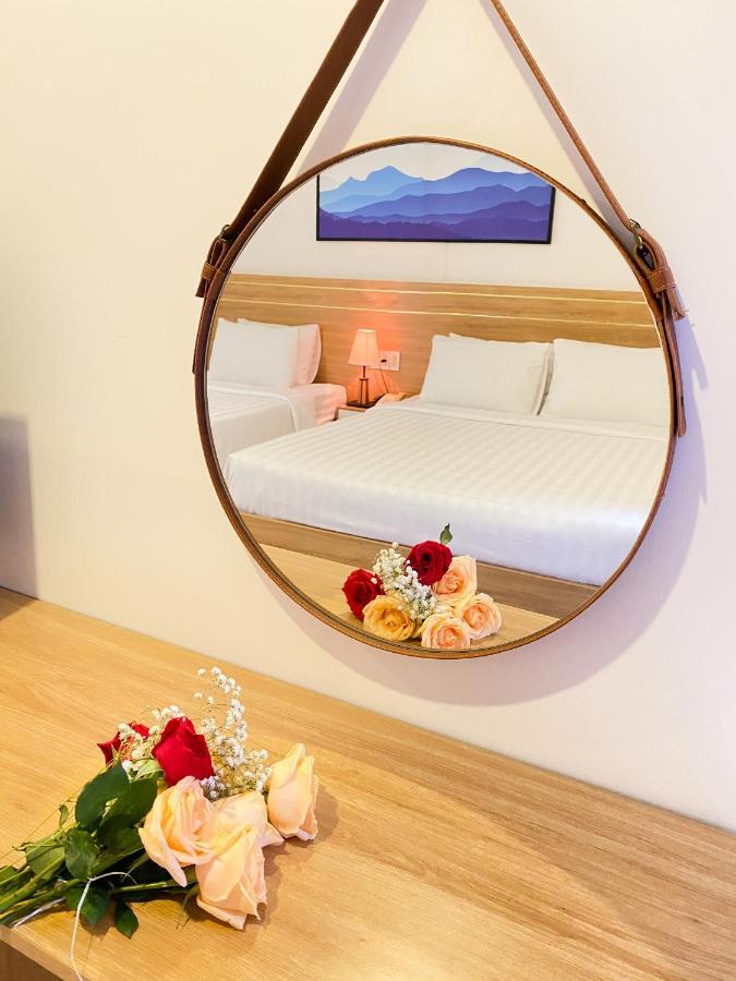 Olwen Hotel Nha Trang Esterno foto