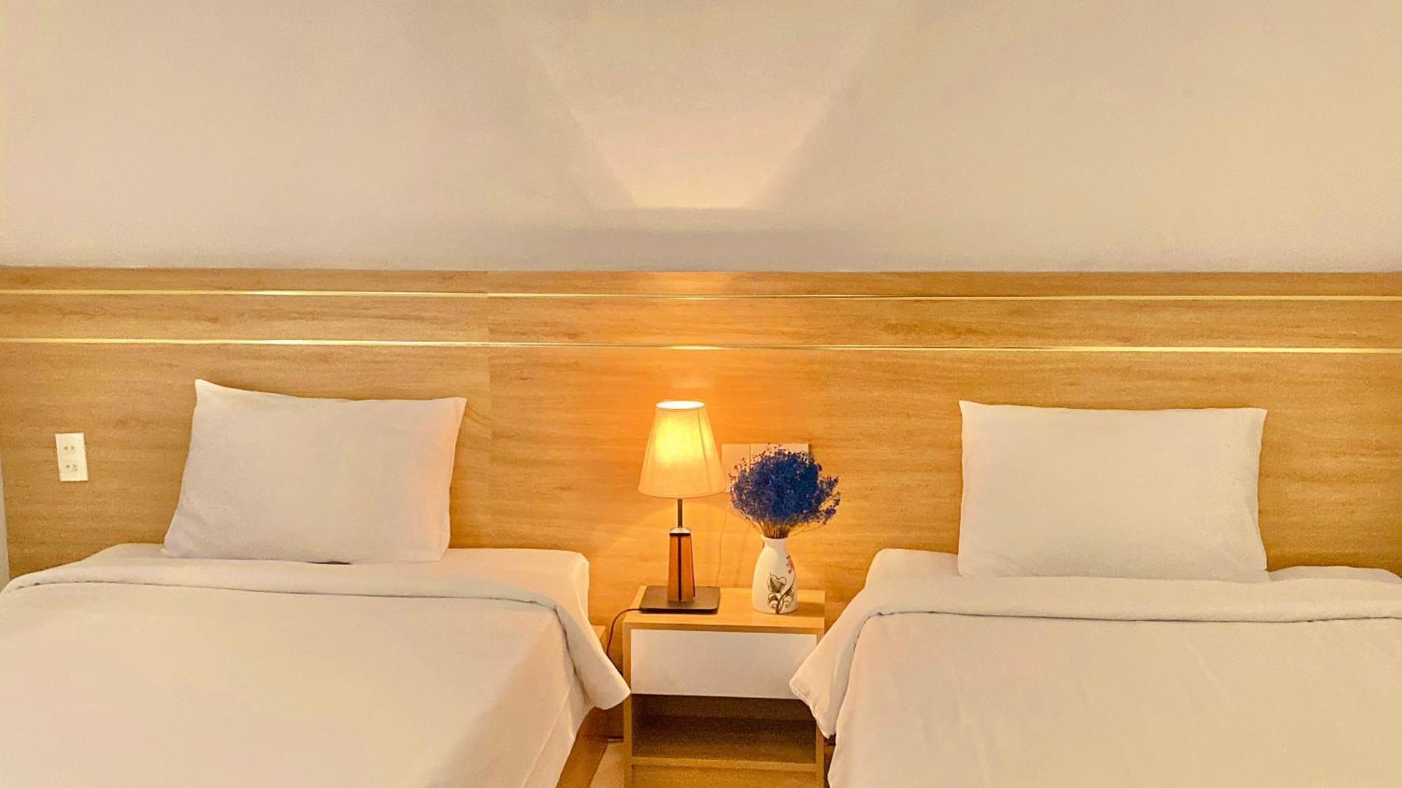 Olwen Hotel Nha Trang Esterno foto