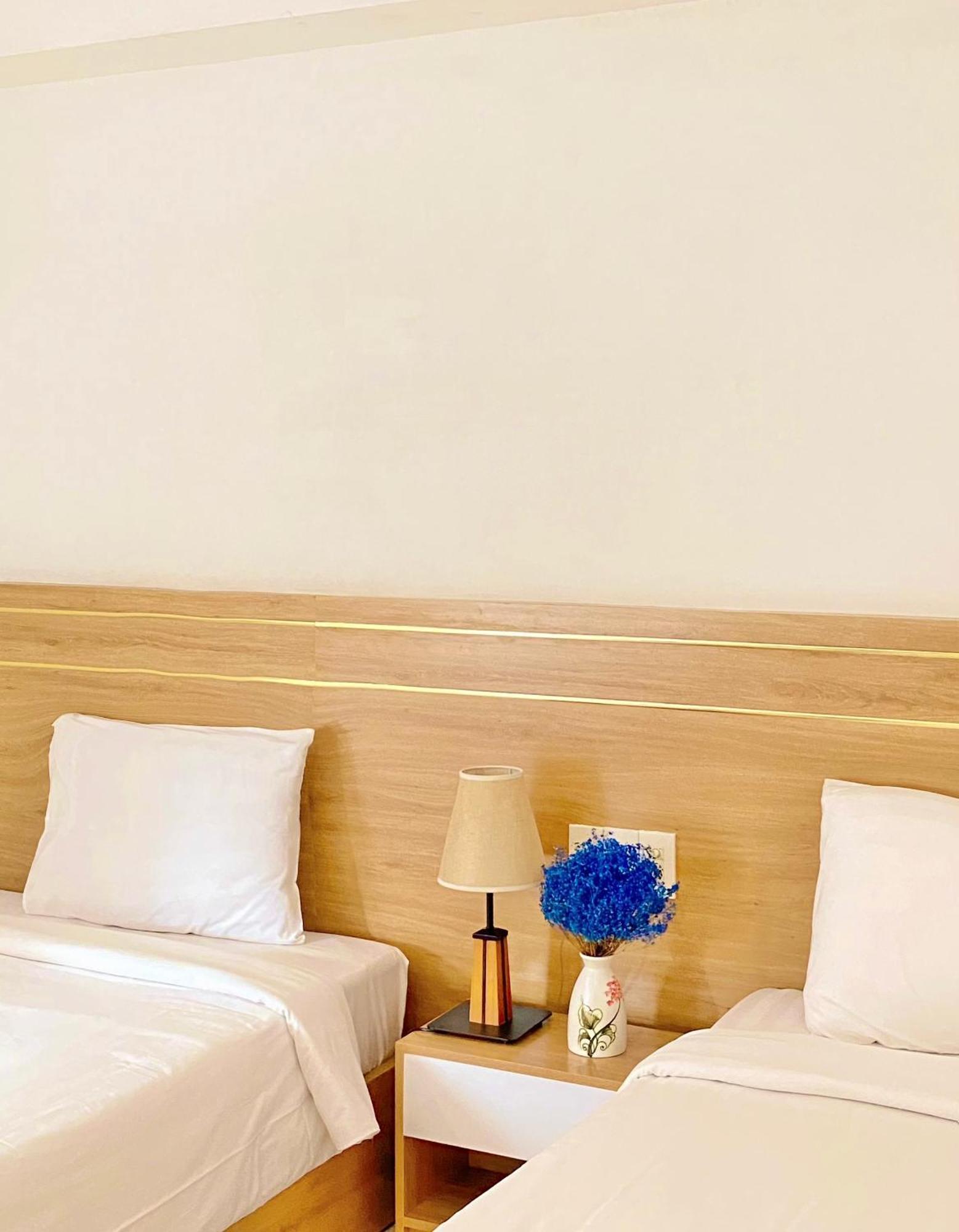 Olwen Hotel Nha Trang Esterno foto